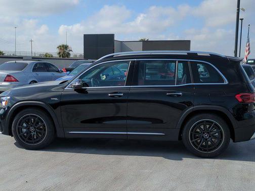 Cosmos Black Metallic 2026 Mercedes-Benz AMG GLB 35 4MATIC