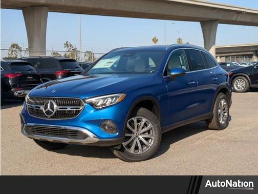 2025 Mercedes-Benz GLC 300 Base