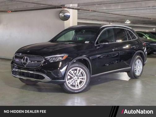 Black 2025 Mercedes-Benz GLC 300 Base