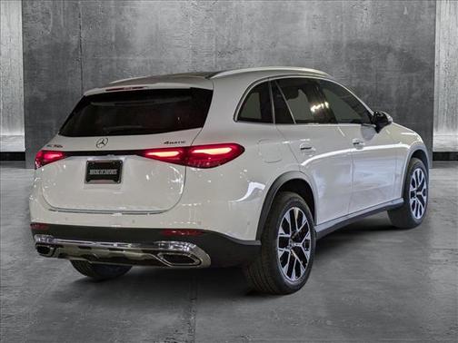 2025 Mercedes-Benz GLC 350e Base