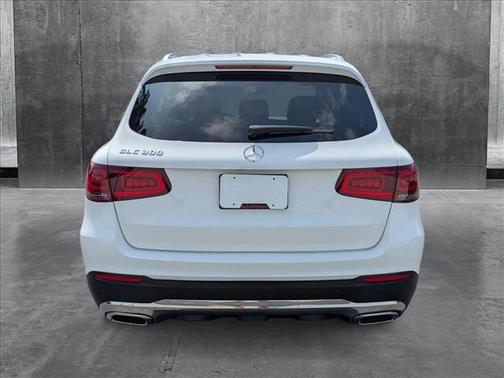 2022 Mercedes-Benz GLC 300 Base