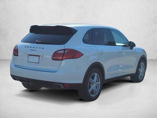 Sand White 2011 Porsche Cayenne Cayenne