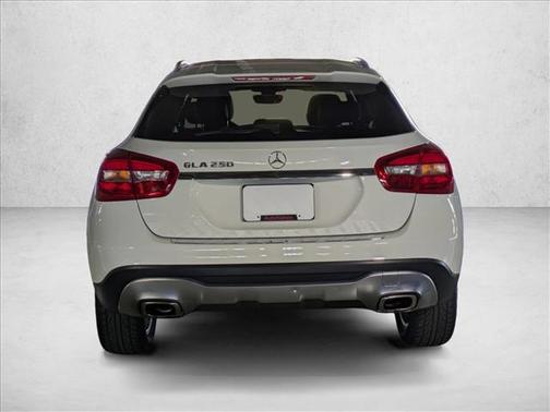 2018 Mercedes-Benz GLA 250 Base
