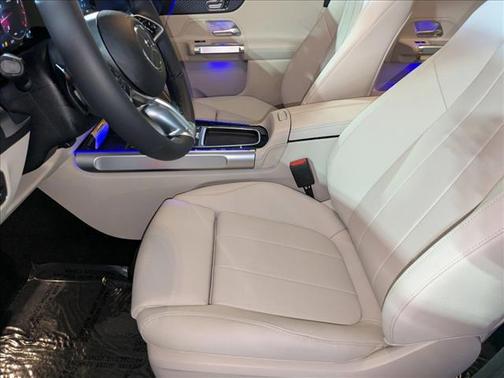 2026 Mercedes-Benz GLB 250 Base