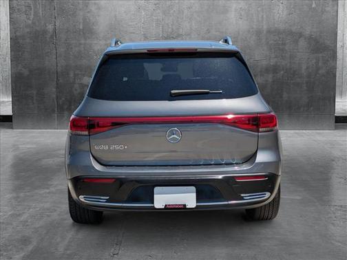 2023 Mercedes-Benz EQB 250 Base