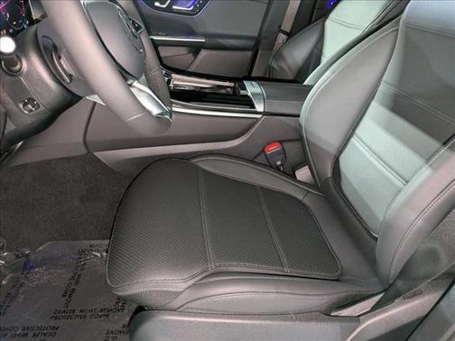 2026 Mercedes-Benz GLC 300 Base