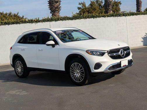 2025 Mercedes-Benz GLC 300 Base