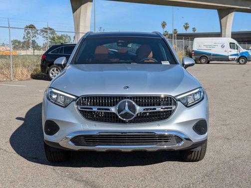 2026 Mercedes-Benz GLC 300 Base