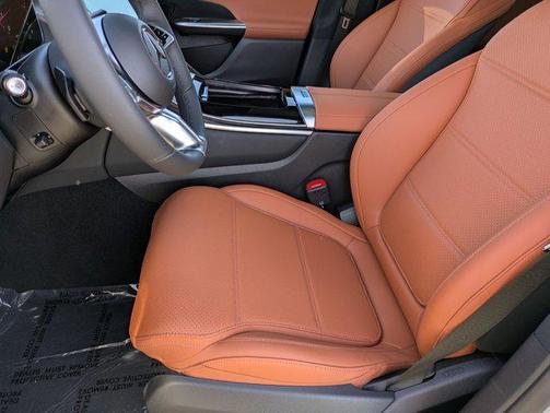 2026 Mercedes-Benz GLC 300 Base