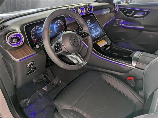 2025 Mercedes-Benz GLC 350e Base