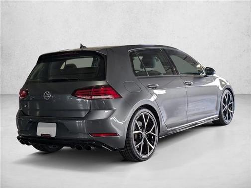 2018 Volkswagen Golf R 2.0T Manual