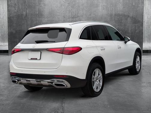 2025 Mercedes-Benz GLC 300 Base