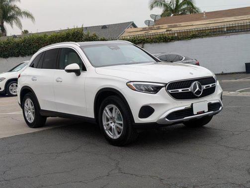 2025 Mercedes-Benz GLC 300 Base