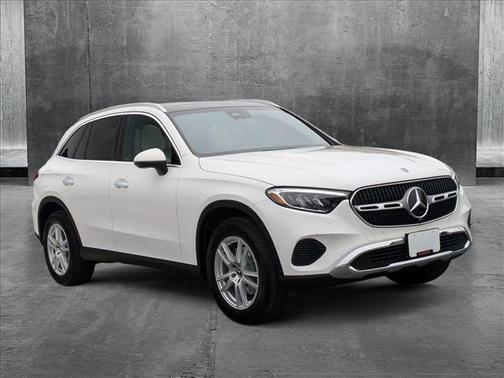 2025 Mercedes-Benz GLC 300 Base