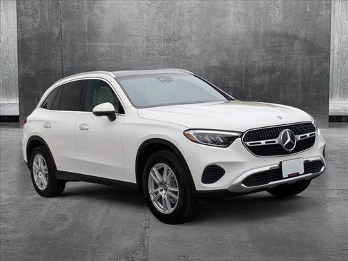 2025 Mercedes-Benz GLC 300 Base