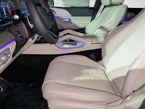 2026 Mercedes-Benz GLS 580 4MATIC