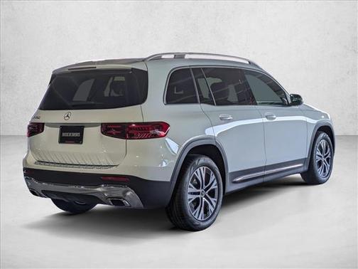 Polar White 2026 Mercedes-Benz GLB 250 Base