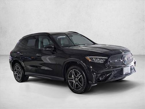 2025 Mercedes-Benz GLC 300 Base