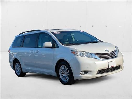 2015 Toyota Sienna XLE Premium