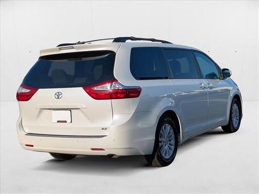 2015 Toyota Sienna XLE Premium