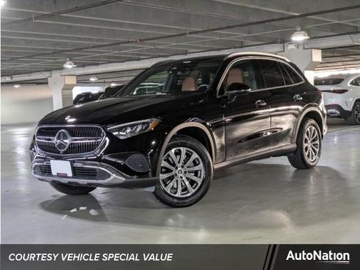2025 Mercedes-Benz GLC 300 Base