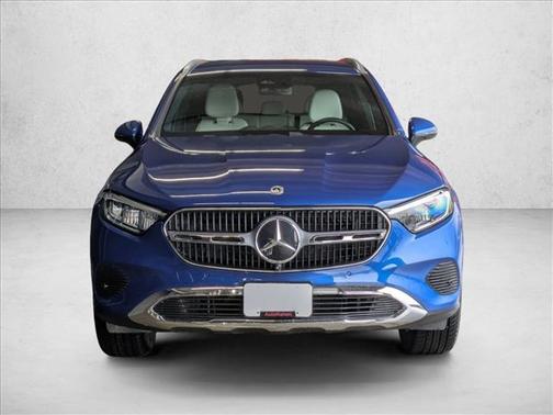 2025 Mercedes-Benz GLC 300 Base