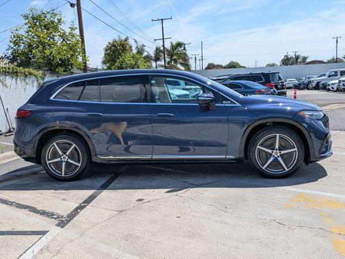Twilight Blue Metallic 2023 Mercedes-Benz EQS 580 4MATIC