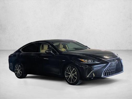 Caviar 2025 Lexus ES 300h Base