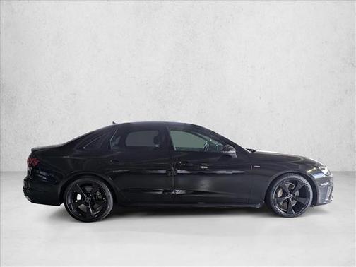 Mythos Black Metal 2021 Audi A4 45 S line Premium Plus