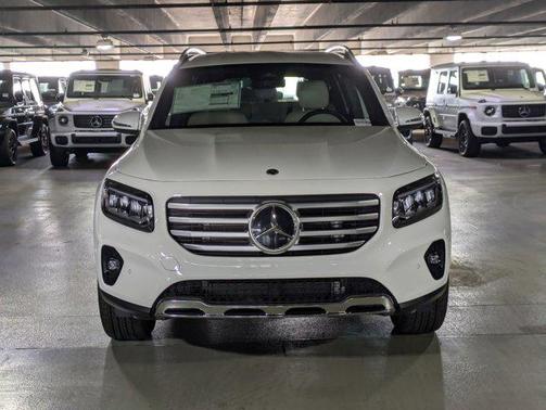 2025 Mercedes-Benz GLB 250 4MATIC