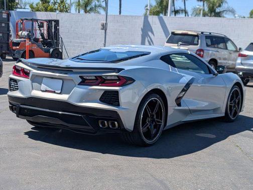 Silver Flare Metallic 2023 Chevrolet Corvette Stingray w/1LT