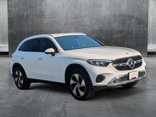 2024 Mercedes-Benz GLC 300 Base