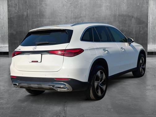 2024 Mercedes-Benz GLC 300 Base