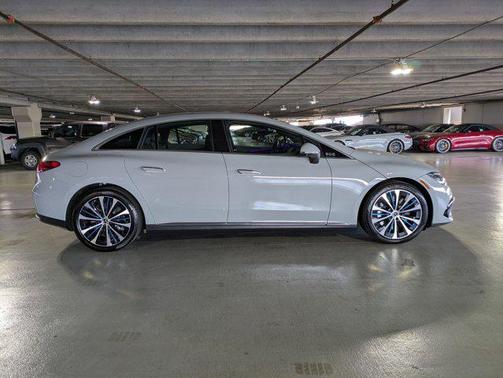 Manufaktur Alpine Grey 2023 Mercedes-Benz EQE 350 4MATIC+