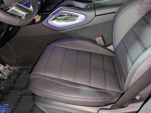 2025 Mercedes-Benz GLS 580 4MATIC