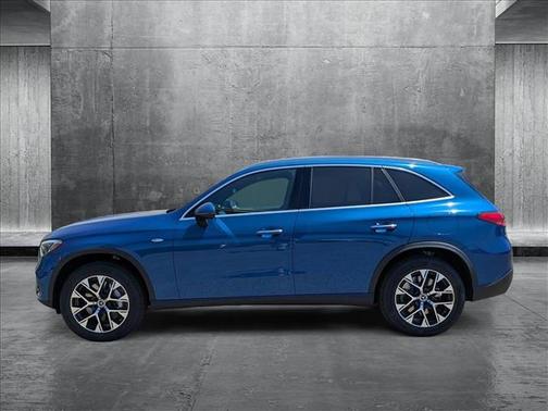 2025 Mercedes-Benz GLC 350e Base