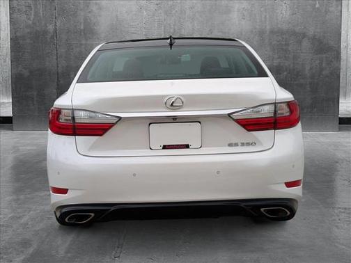 2017 Lexus ES 350 Base