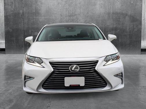 2017 Lexus ES 350 Base