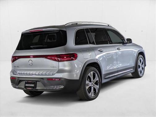 2025 Mercedes-Benz EQB 300 4MATIC