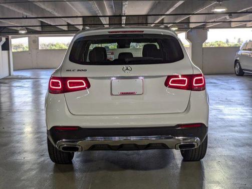 2022 Mercedes-Benz GLC 300 Base