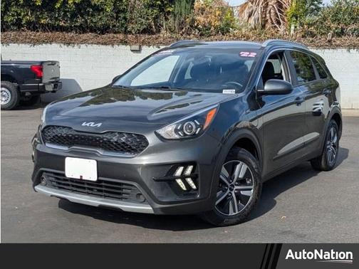 2022 Kia Niro LXS