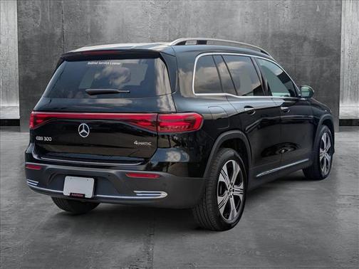 2024 Mercedes-Benz EQB 300 4MATIC
