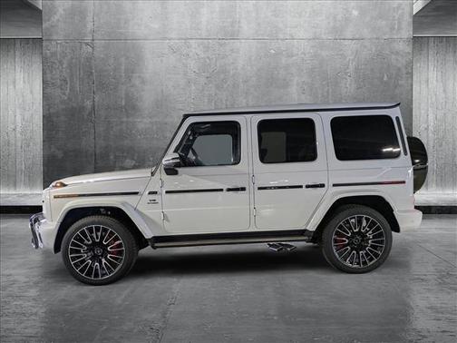 2025 Mercedes-Benz AMG G 63 Base