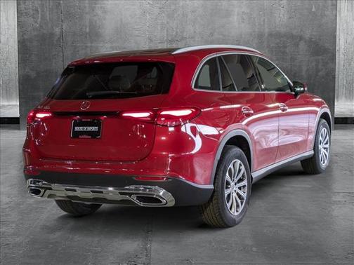 2025 Mercedes-Benz GLC 300 Base