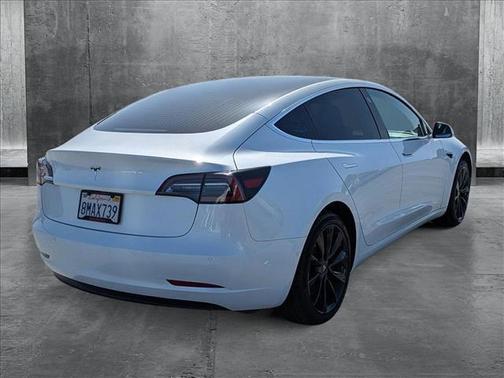 2019 Tesla Model 3 Standard Range Plus