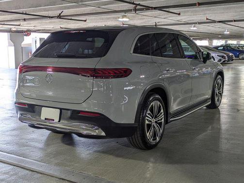 MANUFAKTUR Alpine Grey 2023 Mercedes-Benz EQS 450 4MATIC