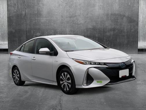 2022 Toyota Prius Prime XLE