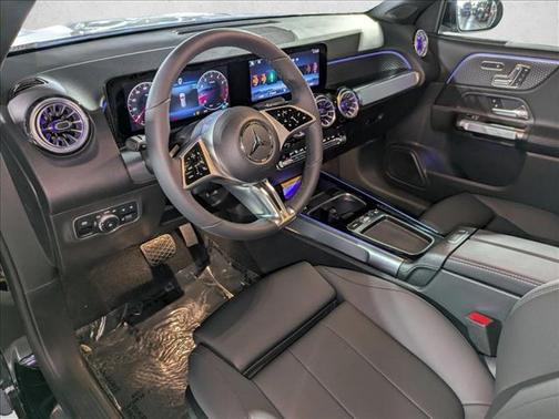 2025 Mercedes-Benz GLB 250 Base