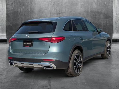 2025 Mercedes-Benz GLC 350e Base