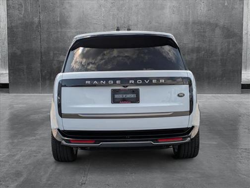 2023 Land Rover Range Rover P400 SE